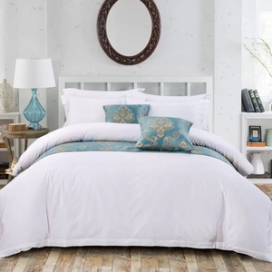 Bán Buôn Bộ Đồ Giường Sang Trọng Đặt 200TC Trắng Khách Sạn Tấm Ga Giường Đặt 100% Tinh Khiết Bông Màu Xanh Thêu Giường Đuôi Khăn - Product Image 2