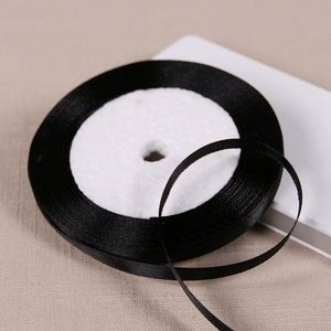 Ruban en satin simple face durable personnalisé de 6 mm ou étiquette et carte cadeau décoratives 25 yards/rouleau - Product Image 4