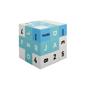 Cubo mágico de gran tamaño personalizado de 10 cm, cubo mágico con pintura UV sin agujeros, cubo de velocidad ABS para la venta - Product Image 3