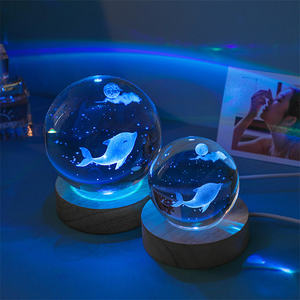 3D Art Coloré Étoile Planète Méduse Dauphin Étoile De Mer 8cm Boule De Cristal Petite Lumière De Nuit Projection Atmosphère pour Enfants Cadeau - Product Image 3
