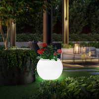 Lampu Taman Tenaga Surya Luar Ruangan LUBAN Model 68 Teknologi Pemotongan Cetakan Kreatif Pot Bunga LED Putih Dekoratif Suasana