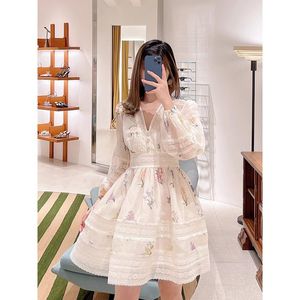 Nueva Colección Primavera 2026: Vestido Floral Antiestático de Estilo Chino con Cintura Imperio, Largo Medio, Ideal para Vacaciones y Té de la Tarde, Estilo Blusa Blanca. - Product Image 2