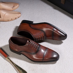 Nouvelles Chaussures Habillées Classiques Britanniques pour Hommes en Cuir Véritable, Modèle 2026, à Bout Fermé, Imperméables, Idéales pour le Bureau et les Fêtes - Product Image 5