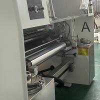 Machine de laminage sans solvant pour films métallisés pour emballages flexibles