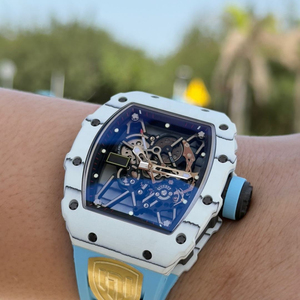 Reloj Automático de Fibra de Carbono para Hombre, Estilo RM, Resistente al Agua, con Correa de Goma Azul Claro - Product Image 1