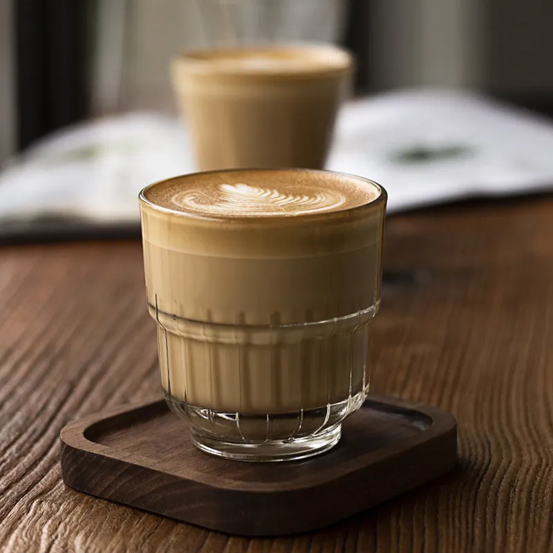 Vente en gros de gobelet en verre à rayures de haute qualité pour tasse à café en verre