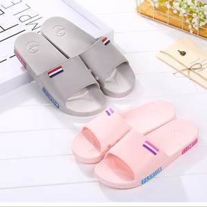 Chaussures de salle de bain d'été en PVC respirantes, antidérapantes et durables, à bout ouvert, avec semelle à picots massants - Product Image 3