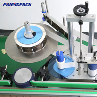 Machine d'étiquetage automatique complète UPK 200 pièces/min pour bouteilles rondes en verre, métal et plastique (lait, jus) – Idéale pour les entreprises