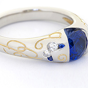 Anillo de mujer con diseño de mariposa y abeja, diseño de líneas en tono dorado, joyería de moda para los dedos - Product Image 4