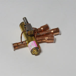 Vanne d'inversion quatre voies Sanhua SHF-11H45D1 3 CV pour climatiseur, pompe à chaleur, refroidissement et chauffage, en laiton, électrique - Product Image 2