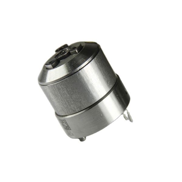 Diesel fuel injector control valve 7206-0379 common rail control valve for Volvo 20130583 20440388 20500620 21586284 3587147