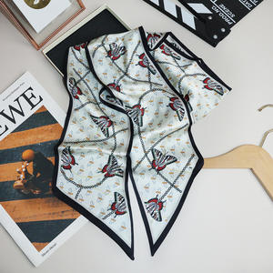Écharpe de cravate d'été pour femmes élégantes à la mode pour <span class=keywords><strong>Amazon</strong></span> Best-seller Bandeau en polyester Arcs élégants Lettres imprimées Numérique - Product Image 6