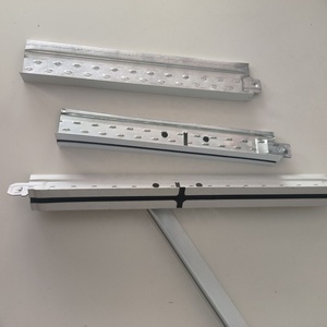 Série PY-MERCOSUR CE : Grille de plafond et profilés métalliques pour structures de plafond polyvalentes au Paraguay - Product Image 3