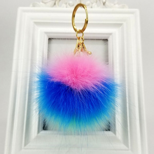 Porte-clés pompon arc-<span class=keywords><strong>en</strong></span>-ciel <span class=keywords><strong>2022</strong></span>, pendentif fantaisie, adorable boule colorée <span class=keywords><strong>en</strong></span> fausse fourrure - Product Image 4