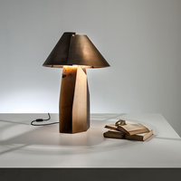Lampe de table LED sculpturale géométrique en albâtre italien, élégante et luxueuse, en laiton, pour hôtel, villa, maison, luminaire décoratif