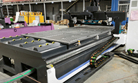 Nouvelle machine de gravure sur bois en Chine pour l'usine d'aluminium, sur mesure CA-1530, routeur CNC