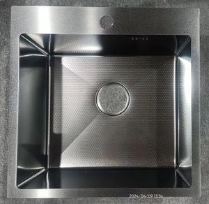 Hecho a mano SUS 304 grifo de <span class=keywords><strong>cascada</strong></span> inteligente fregadero de cocina de un solo cuenco dispensador de jabón Nano recubierto dos existencias disponibles - Product Image 5