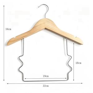 实木防滑防刮一体式衣架，适用于儿童服装店、婴儿及儿童连体衣、衣柜和超市使用 - Product Image 5