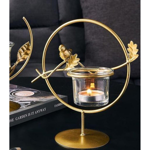 Compre un moderno portavelas de metal con vaso de vidrio para velas de té, un soporte decorativo para velas de mesa para decoración del hogar. - Product Image 1