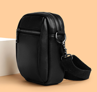 Nouveauté 2026 : Mini sac bandoulière pour homme, sac à bandoulière léger et décontracté, petit sac à dos avec sangle réglable pour un usage quotidien