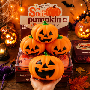 Lindas e interesantes bolas blandas con forma de calabaza, suaves y de rebote lento, adecuadas para que los niños las aprieten con la mano y alivien el estrés. - Product Image 3