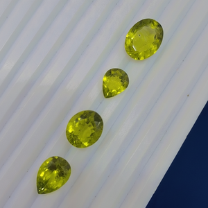 พลอยเพอริดอททรงเหลี่ยมสวยงาม สำหรับทำเครื่องประดับ ขายส่งจำนวนมาก เครื่องประดับทำมือ - Product Image 1