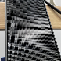 Thinuna SS6 II, enceinte colonne passive 2 voies à 6 haut-parleurs, design ultra-plat 50 mm, 160 W, son longue portée pour grandes salles de réunion