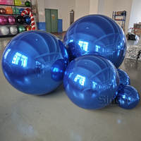 Boule de disco bleue gonflable suspendue au plafond de 2 pieds, boule de pvc à miroir bleu géant pour scène de fête, sphère bleue