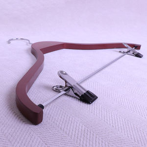 Perchas <span class=keywords><strong>Zara</strong></span> <span class=keywords><strong>de</strong></span> madera <span class=keywords><strong>de</strong></span> 45CM Perchas <span class=keywords><strong>de</strong></span> tienda <span class=keywords><strong>de</strong></span> ropa para hombres adultos - Product Image 6