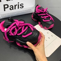 Nouvelles baskets légères à semelle épaisse pour femme, rehaussantes, chaussures de sport et de marche très vendues
