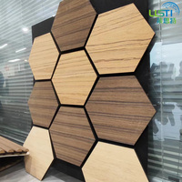 Produits tendance Tik Tok Panneau mural hexagonal 3d gravé Style et taille Panneaux acoustiques insonorisés en bois personnalisables
