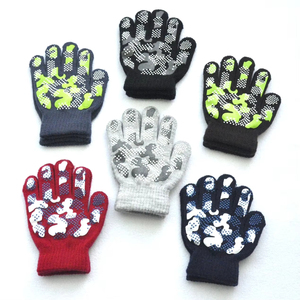 Gants chauds tricotés antidérapants pour enfants de 3 à 6 ans, camouflage, pour garçons et filles, mitaines pour étudiants, gants de cyclisme et de ski en plein air, nouvelle collection - Product Image 2