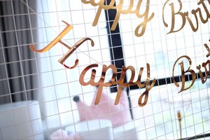 <span class=keywords><strong>Guirlande</strong></span> de lettres colorées <span class=keywords><strong>Joyeux</strong></span> <span class=keywords><strong>Anniversaire</strong></span>, bannière en papier simple 35x24cm pour la décoration de fête d'<span class=keywords><strong>anniversaire</strong></span> des garçons et des filles - Product Image 6