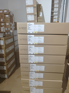 Switches de Red Juniper EX2300-24P, EX3200-48T, EX3300-24P, EX3300-48P de Capa 3 en Stock - Product Image 6