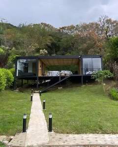 Casas Contenedor Prefabricadas de Lujo Modernas de 20 y 40 Pies para Transporte, Almacenamiento y Uso Residencial - Product Image 1