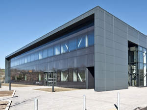 Joint de gouttière en aluminium, <span class=keywords><strong>bandes</strong></span> en aluminium pour gouttière et gaine de descente, panneau mural rideau à motif caméléon bois-pierre - Product Image 6