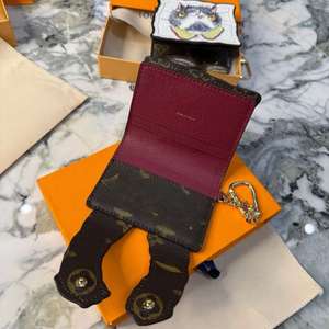 กระเป๋าสตางค์พับได้ลายการ์ตูนแมว กระเป๋าหนังขนาดเล็กพร้อมพวงกุญแจโซ่ ของขวัญสำหรับสาวๆ ใช้ในชีวิตประจำวัน ของขวัญแจก แจกเป็นของรางวัล - Product Image 5