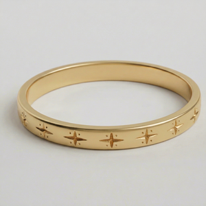 แหวนรูปดาวมินิมอล ชุบทองคำ 18K เงินแท้ 925 จาก Tanya Gems and Jewellery - Product Image 1