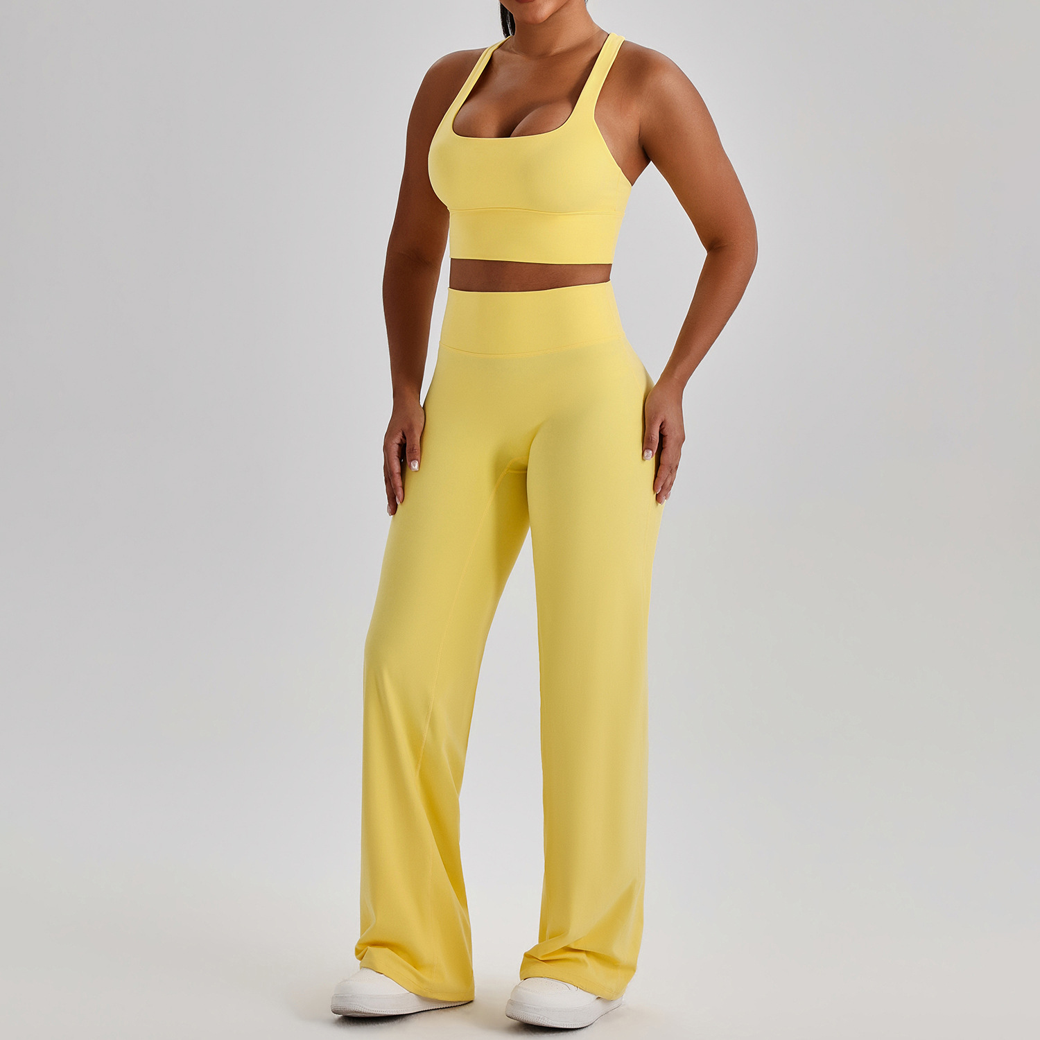 Jaune