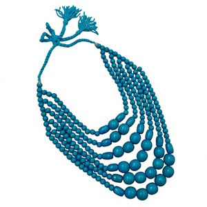 Nouveau Collier Multicouche Bohème en Corail Rouge Perlé avec Pompon pour Femme, Bijou Tendance et Accessoire de Mode Féminin - Product Image 3