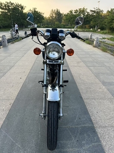 <span class=keywords><strong>Suzuki</strong></span> GN250 Usata, Raffreddata ad Aria, Monocilindrica, <span class=keywords><strong>Moto</strong></span> Stradale a Benzina Durevole e Performante - Product Image 4