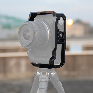 Gabbia Protettiva Universale in Lega di Alluminio per Fotocamera, Accessori per Riprese Video e Fotografia DSLR Canon EOS R50 - Product Image 3