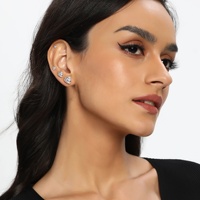 Ensemble de 4 paires de boucles d'oreilles clous en argent plaqué or 18 carats sans plomb ni nickel, avec zircone cubique AAA, motif cœur, bijoux tendance personnalisés pour soirée