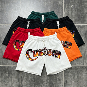 Shorts mi-longs pour hommes en molleton bouclette 100% coton 400 GSM, personnalisés, grande quantité, avec broderie et ourlet brut vieilli - Product Image 1