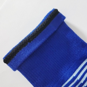 Calcetines deportivos de fútbol y fútbol hasta la rodilla para hombres y adultos con Impresión digital personalizada, equipo tejido a rayas verdes para jóvenes - Product Image 6