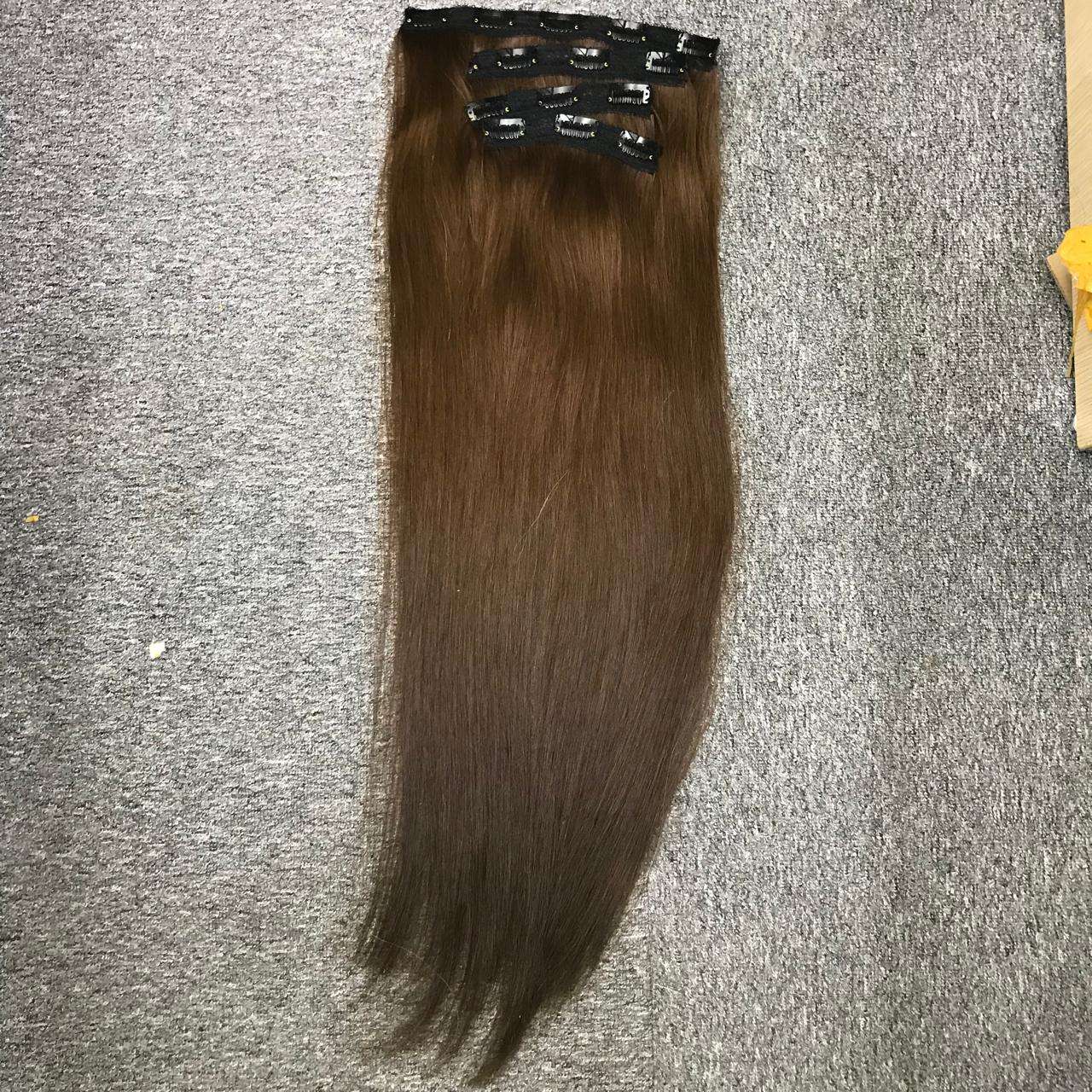 สีน้ำตาล