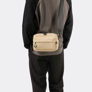 OEM/ODM Lightweight Nylon Crossbody Bag Solid-Color Small <b>Square</b> Shoulder Bag Student-Friendly Large Capacity - Product Image 2