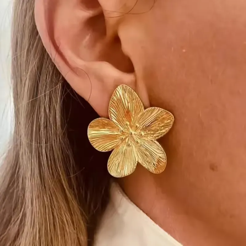 Statement Vintage Earrings Ladies Big 18k Gold Plated Stainless Steel Big Flower Stud Earrings INS DesignerJewelry For Women
