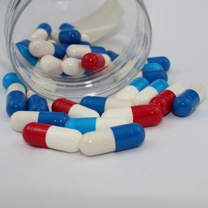 Cápsula dura compleja de Extracto de planta Silybum de alcachofa de cúrcuma de Moringa profesional - Product Image 3