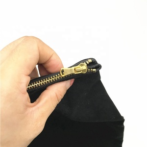 Grande pochette en coton fermeture éclair, sac personnalisé pour les cosmétiques, sac en toile avec fermeture éclair dorée - Product Image 4